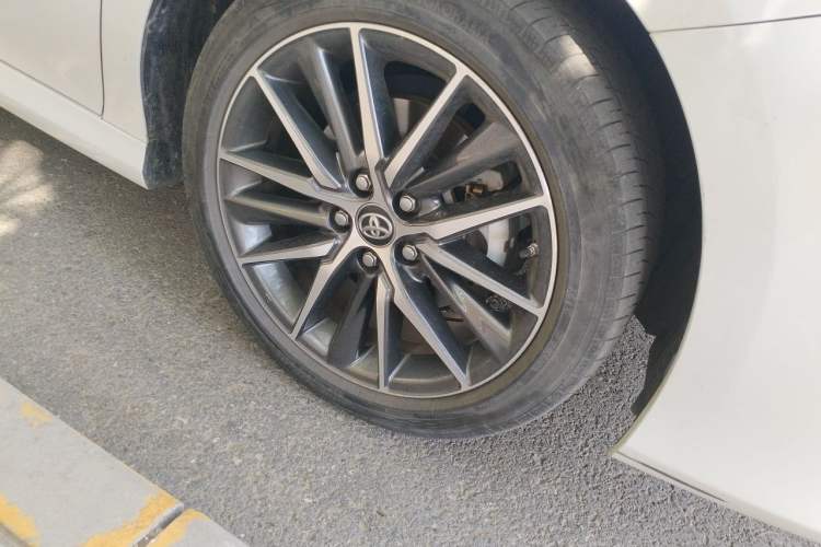 Used Toyota Camry 2021 Dual-Motor 2.5HG Luxury Edition Right Front Wheel Hub