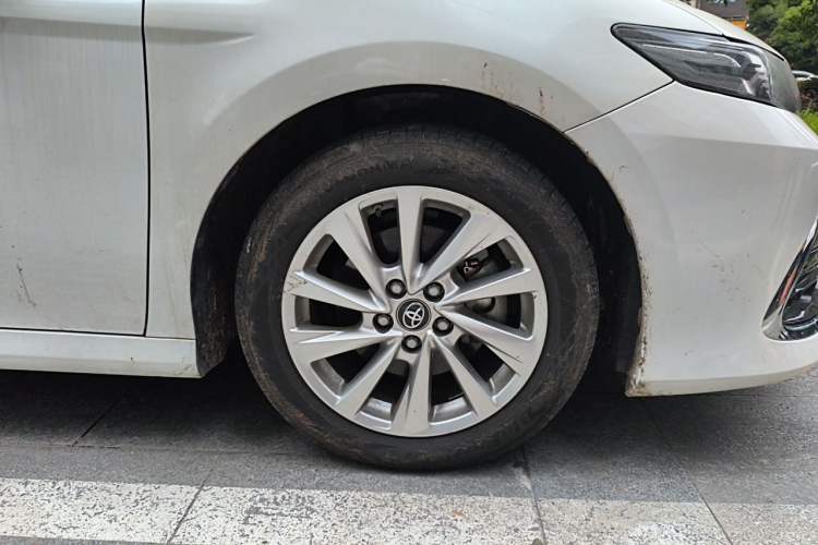 Used Toyota Camry 2021 2.0G Luxury Edition Right Front Wheel Hub