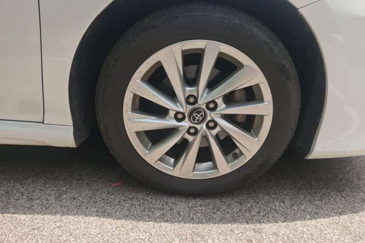 Used Toyota Camry 2021 2.0G Luxury Edition Right Front Wheel Hub