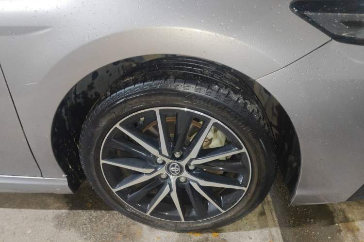Used Toyota Camry 2021 2.5S Fēngshàng Edition Right Front Wheel Hub