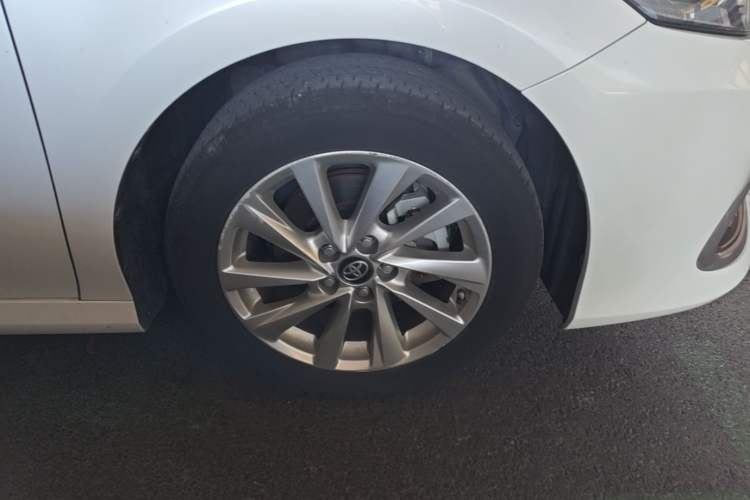 Used Toyota Camry 2021 2.0G Luxury Edition Right Front Wheel Hub
