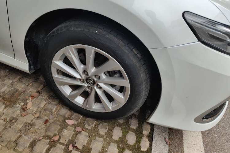 Used Toyota Camry 2021 2.0G Luxury Edition Right Front Wheel Hub