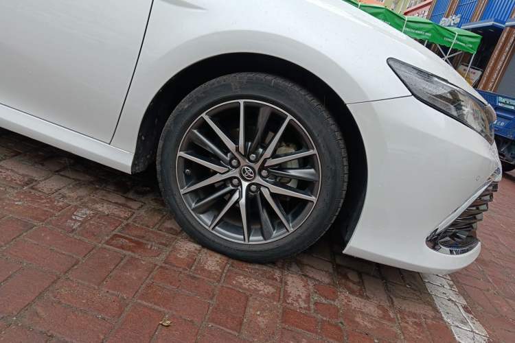 Used Toyota Camry 2021 2.5G Luxury Edition Right Front Wheel Hub