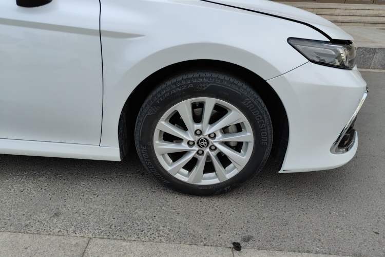 Used Toyota Camry 2021 2.0G Luxury Edition Right Front Wheel Hub