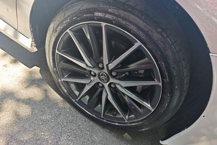 Used Toyota Camry 2021 Dual-Motor 2.5HG Luxury Edition Right Front Wheel Hub