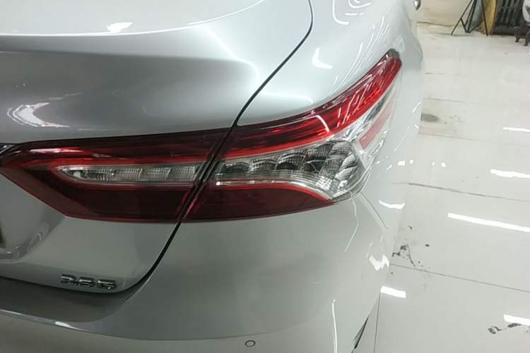 Used Toyota Camry 2021 2.5G Luxury Edition Right Rear Taillight