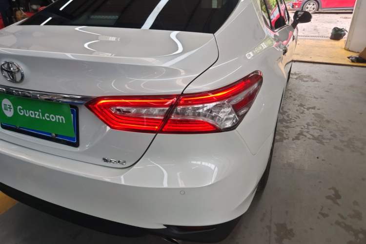 Used Toyota Camry 2021 2.5G Luxury Edition Right Rear Taillight