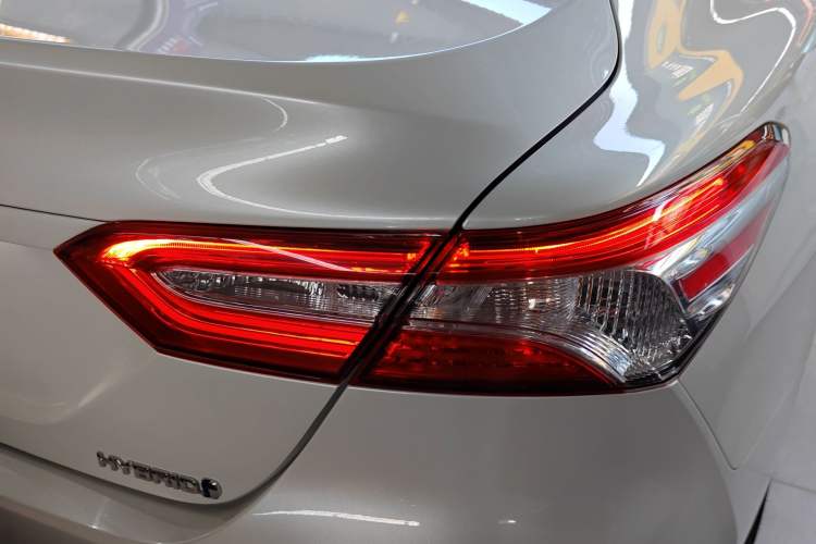 Used Toyota Camry 2021 Dual-Motor 2.5 HGVP Leading Edition Right Rear Taillight
