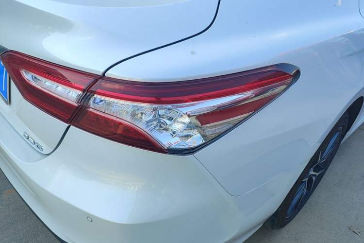Used Toyota Camry 2021 2.5G Luxury Edition Right Rear Taillight