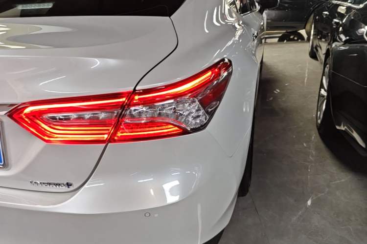 Used Toyota Camry 2021 Dual-Motor 2.5HG Luxury Edition Right Rear Taillight