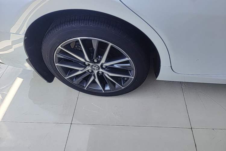 Used Toyota Camry 2021 2.5G Luxury Edition Right Rear Wheel Hub