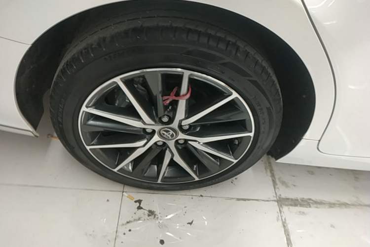 Used Toyota Camry 2021 2.5G Luxury Edition Right Rear Wheel Hub