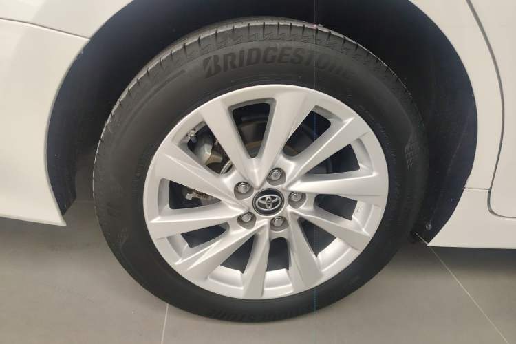 Used Toyota Camry 2021 2.0G Luxury Edition Right Rear Wheel Hub