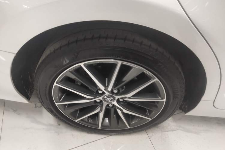 Used Toyota Camry 2021 2.5G Luxury Edition Right Rear Wheel Hub