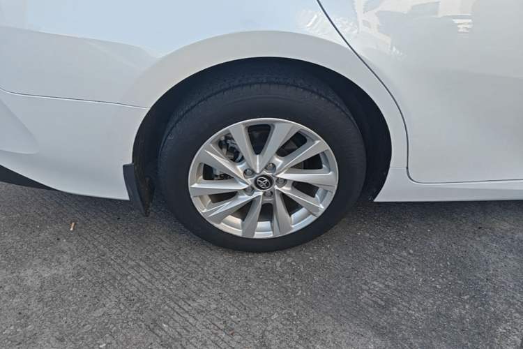 Used Toyota Camry 2021 2.0G Luxury Edition Right Rear Wheel Hub