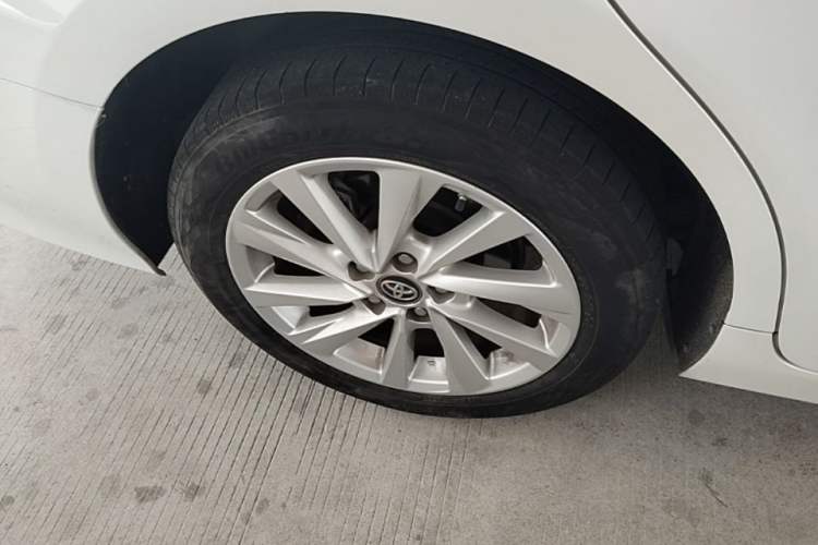 Used Toyota Camry 2021 2.0G Luxury Edition Right Rear Wheel Hub