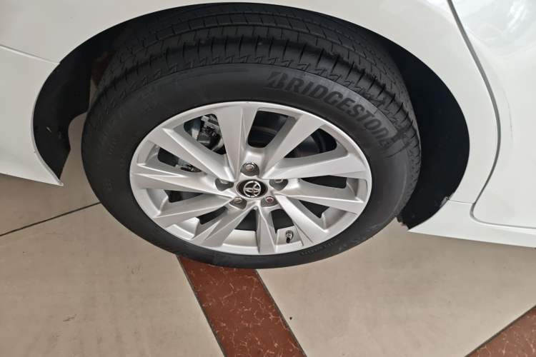 Used Toyota Camry 2021 2.0G Luxury Edition Right Rear Wheel Hub