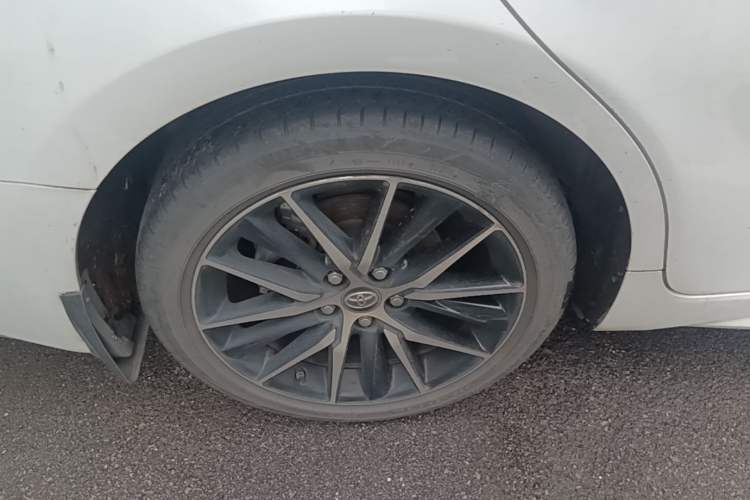 Used Toyota Camry 2021 2.5S Fēngshàng Edition Right Rear Wheel Hub