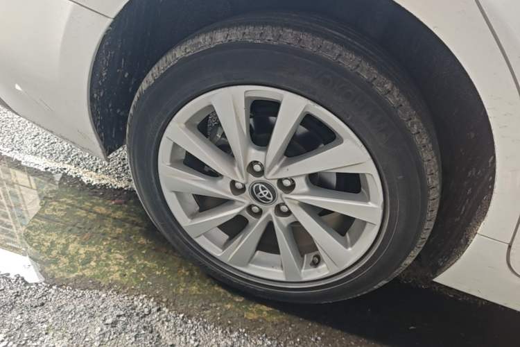 Used Toyota Camry 2021 2.0G Luxury Edition Right Rear Wheel Hub