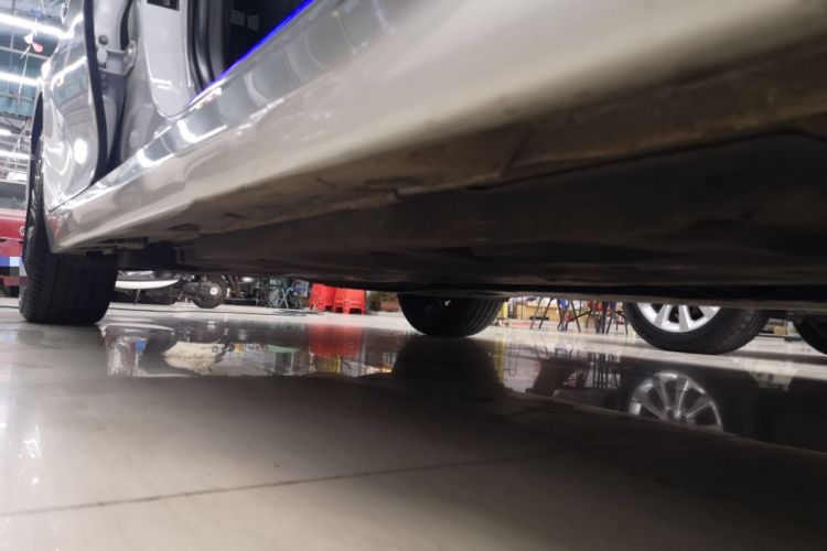 Used Toyota Camry 2021 2.5G Luxury Edition Right Side Sill
