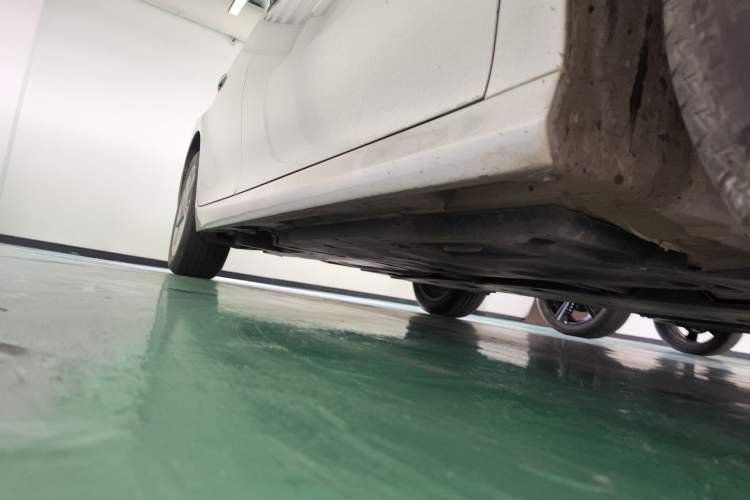 Used Toyota Camry 2021 2.0G Luxury Edition Right Side Sill