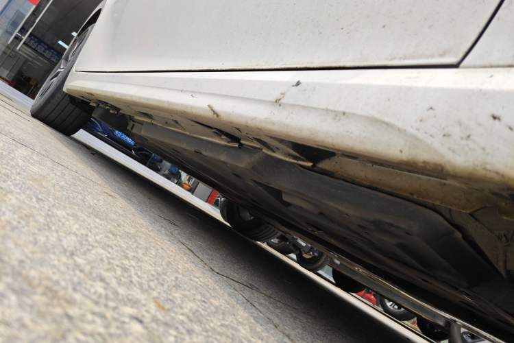 Used Toyota Camry 2021 Dual-Motor 2.5HS Fēngshàng Edition Right Side Sill