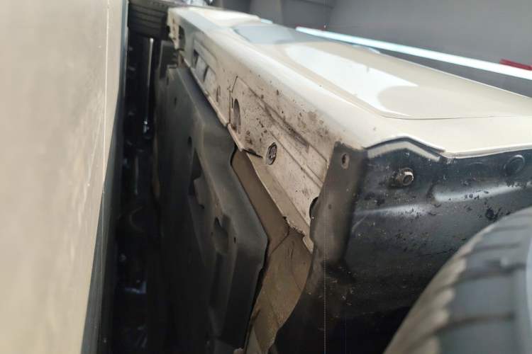 Used Toyota Camry 2021 2.0G Luxury Edition Right Side Sill