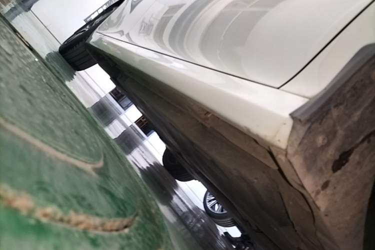 Used Toyota Camry 2021 2.5G Luxury Edition Right Side Sill