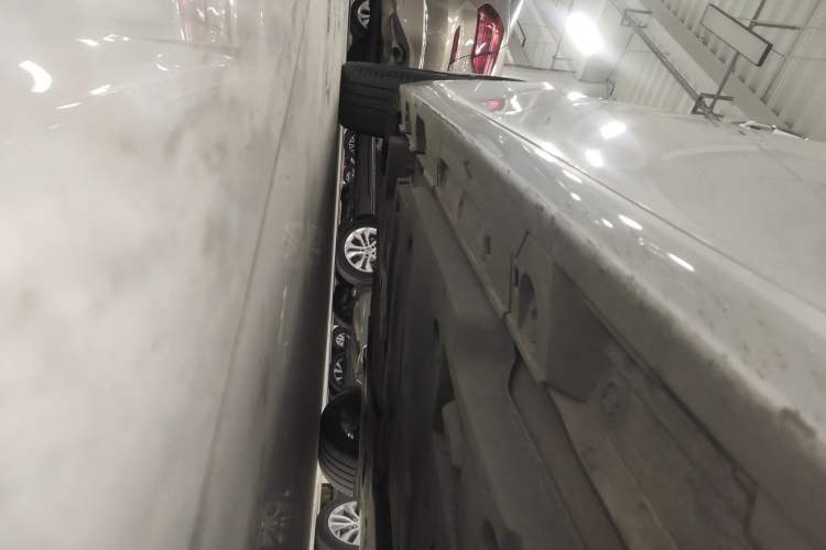 Used Toyota Camry 2021 2.5G Luxury Edition Right Side Sill