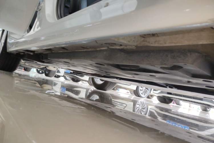 Used Toyota Camry 2021 2.0G Luxury Edition Right Side Sill