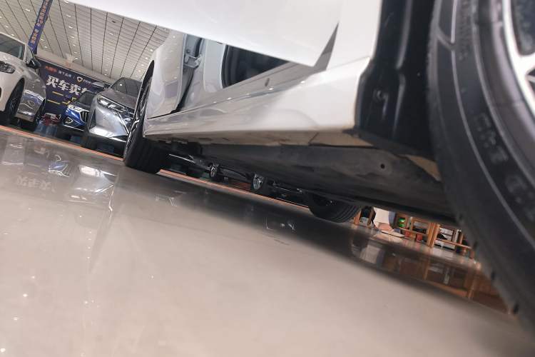 Used Toyota Camry 2021 2.0S FENGSHANG Edition Right Side Sill