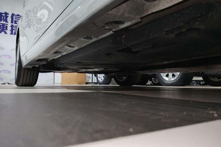 Used Toyota Camry 2021 2.0G Luxury Edition Right Side Sill