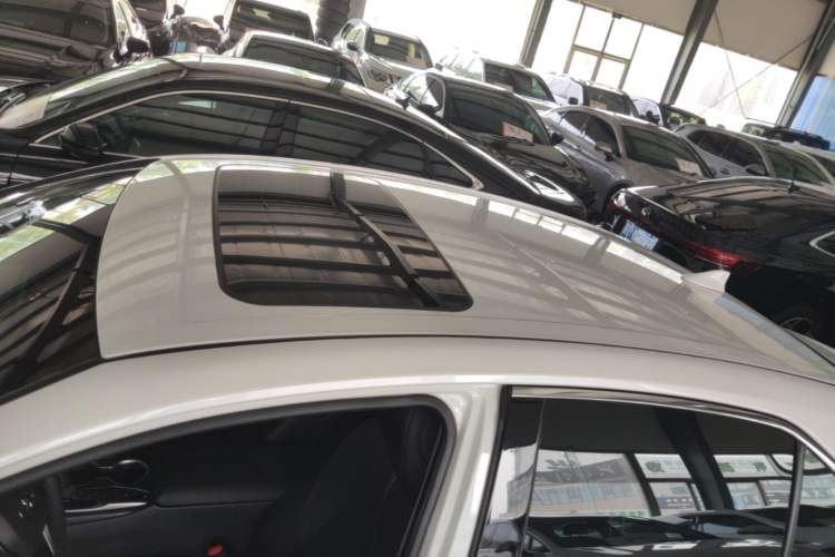 Used Toyota Camry 2021 2.0G Luxury Edition Roof
