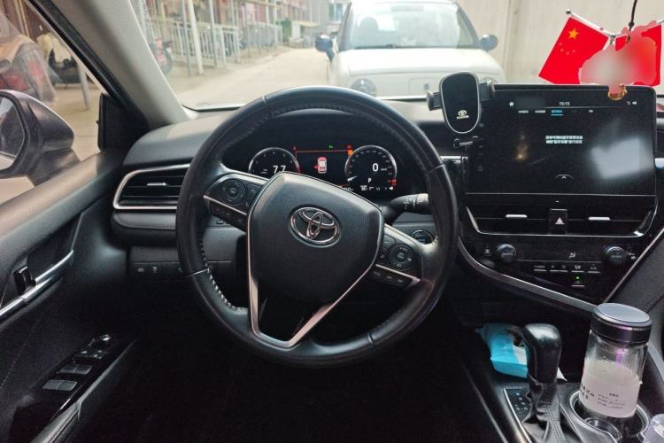 Used Toyota Camry 2021 2.5G Luxury Edition Steering Wheel
