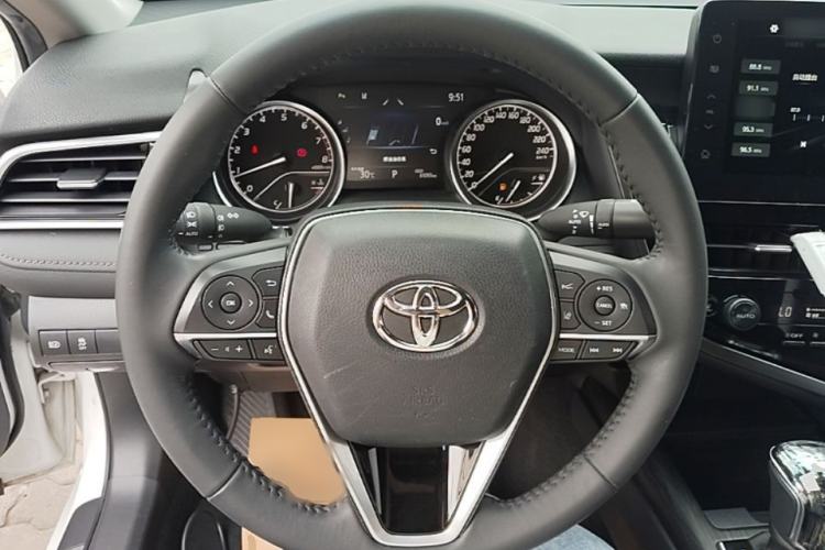 Used Toyota Camry 2021 2.0G Luxury Edition Steering Wheel