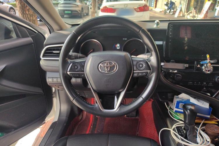 Used Toyota Camry 2021 2.0G Luxury Edition Steering Wheel