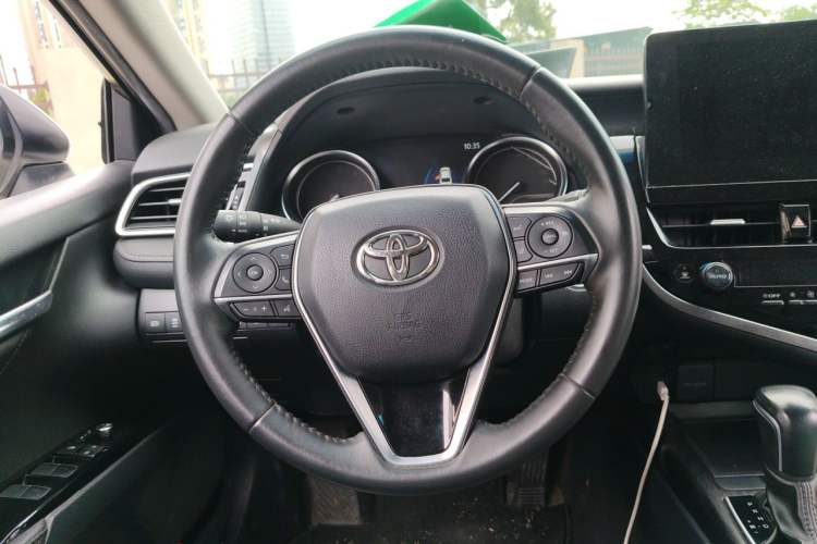 Used Toyota Camry 2021 2.0G Luxury Edition Steering Wheel