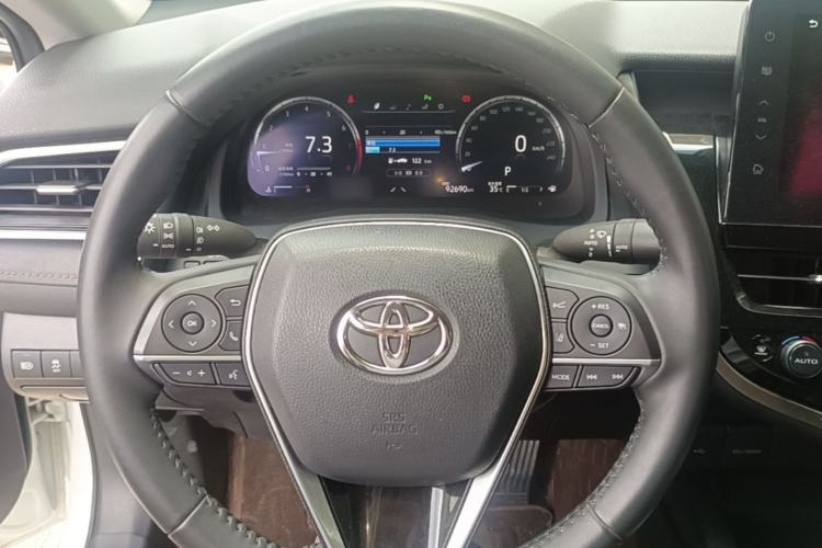 Used Toyota Camry 2021 2.5G Luxury Edition Steering Wheel
