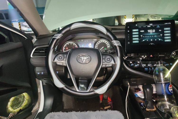 Used Toyota Camry 2021 2.0G Luxury Edition Steering Wheel