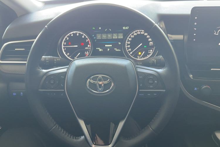 Used Toyota Camry 2021 2.0G Luxury Edition Steering Wheel