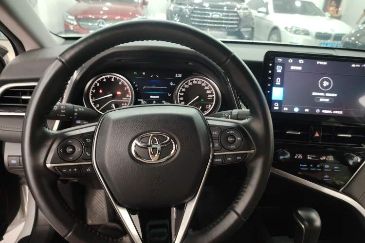 Used Toyota Camry 2021 2.0G Luxury Edition Steering Wheel