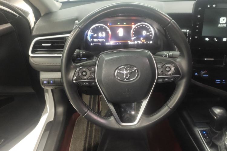 Used Toyota Camry 2021 2.5G Luxury Edition Steering Wheel