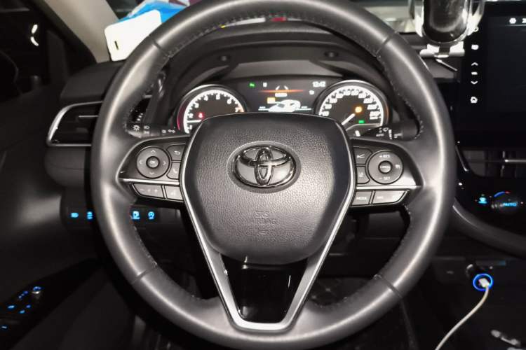 Used Toyota Camry 2021 2.0G Luxury Edition Steering Wheel