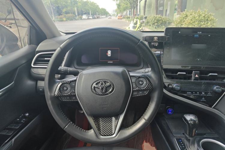 Used Toyota Camry 2021 2.5G Luxury Edition Steering Wheel