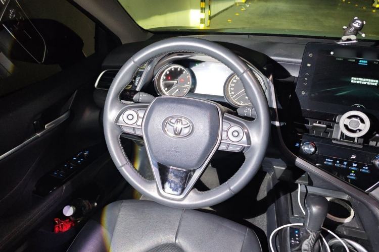 Used Toyota Camry 2021 2.0G Luxury Edition Steering Wheel