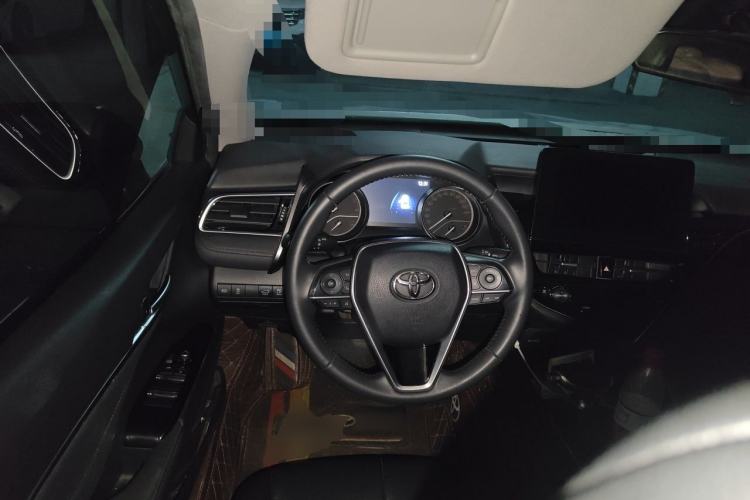Used Toyota Camry 2021 2.0G Luxury Edition Steering Wheel