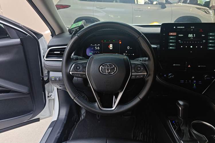 Used Toyota Camry 2021 Dual-Motor 2.5HG Luxury Edition Steering Wheel