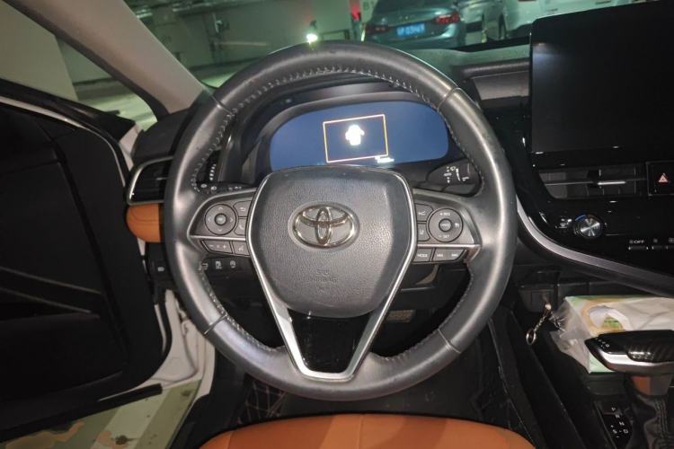Used Toyota Camry 2021 2.5G Luxury Edition Steering Wheel