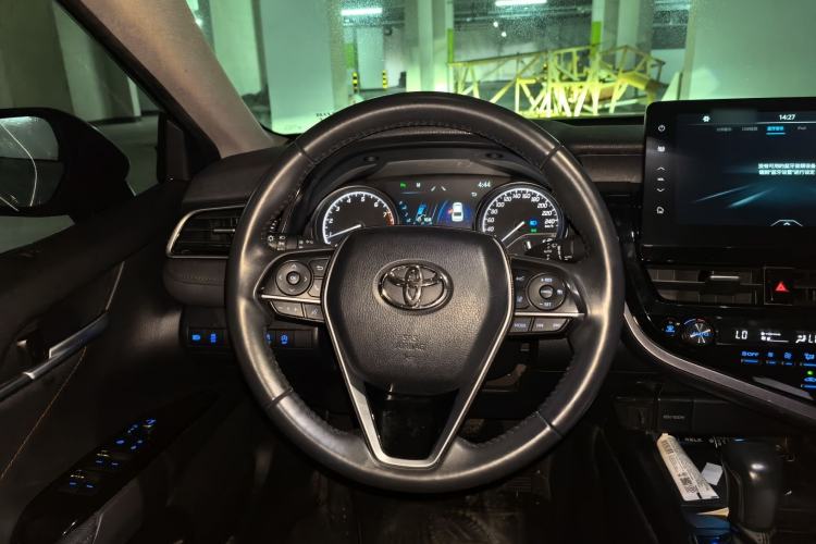 Used Toyota Camry 2021 2.0G Luxury Edition Steering Wheel