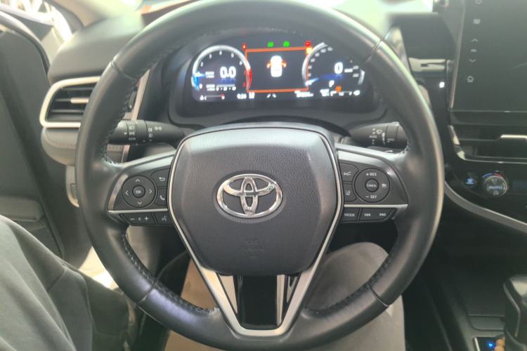 Used Toyota Camry 2021 2.5G Luxury Edition Steering Wheel